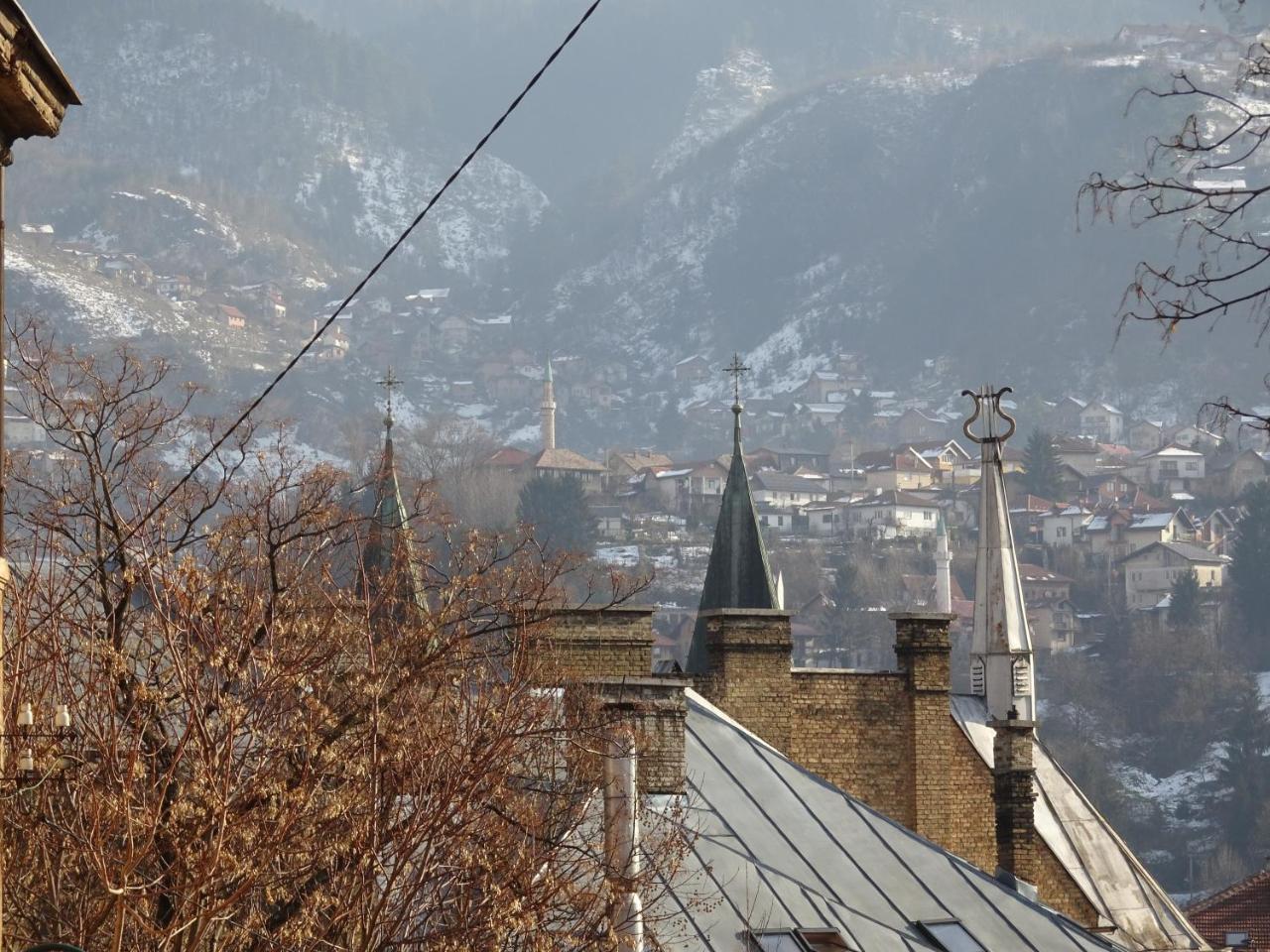 Quiet Apartment In City Center, Free Private Parking Sarajevo Exterior foto